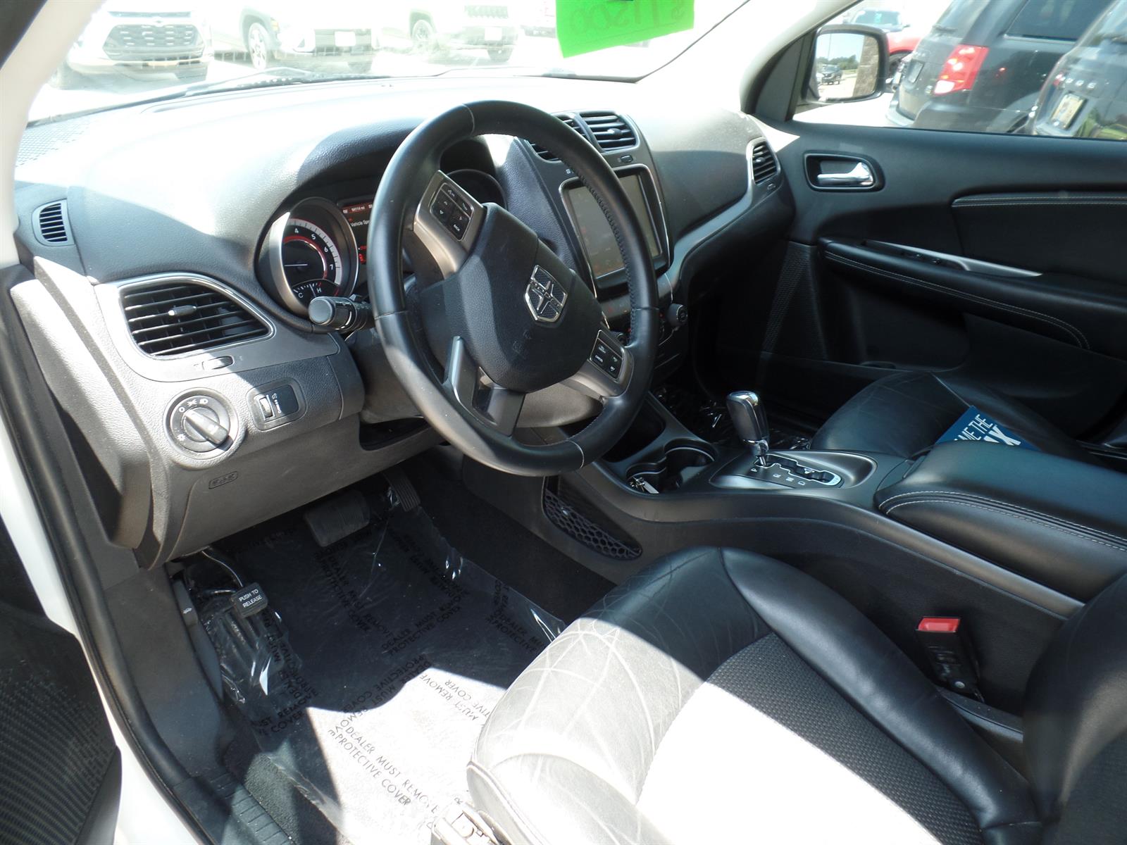 2016 Dodge Journey Crossroad Plus photo 3