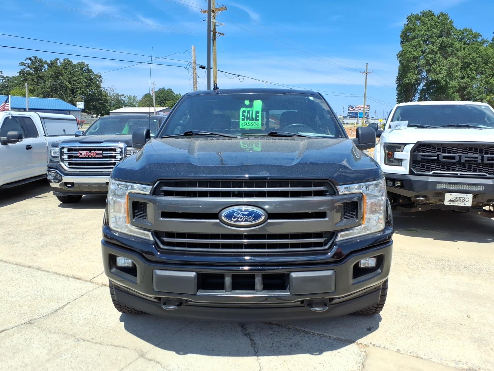 2018 Ford F-150 XLT photo 2