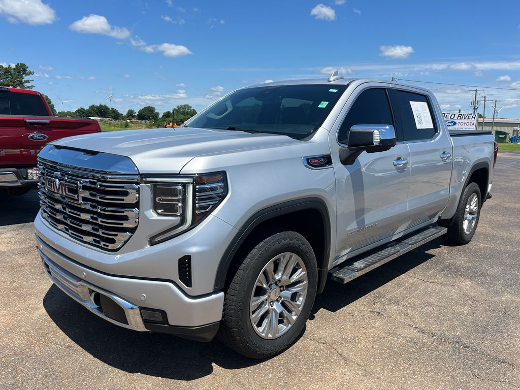 2022 GMC Sierra Denali photo