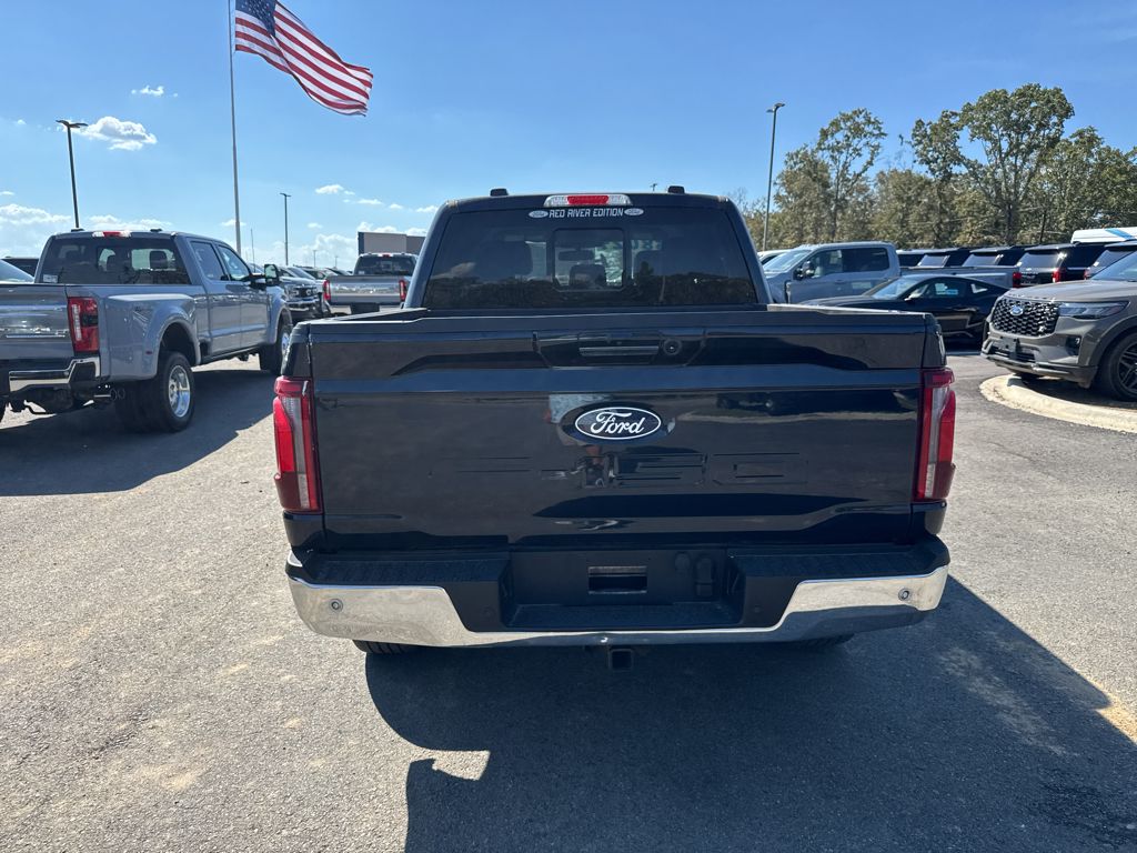 2024 Ford F-150 LARIAT photo 6