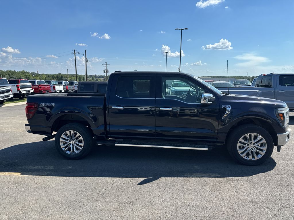 2024 Ford F-150 LARIAT photo 4