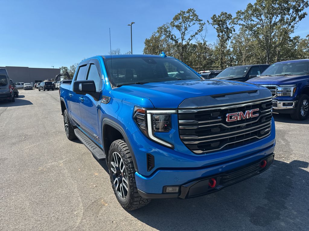 2024 GMC Sierra AT4 photo 3