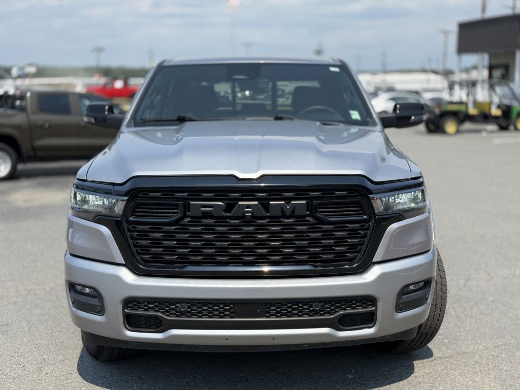 2025 Ram 1500 Big Horn photo 2