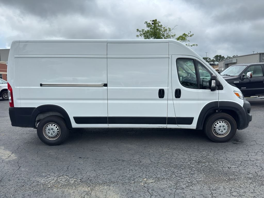 2025 Ram ProMaster 2500 Tradesman photo 4