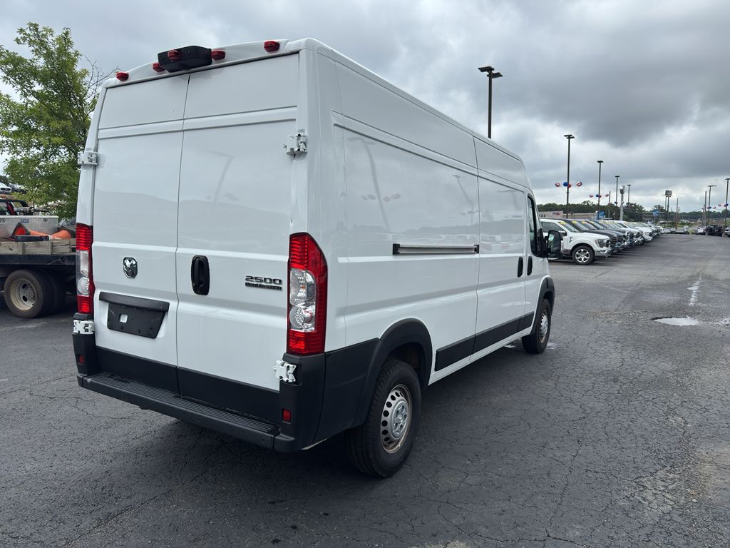 2025 Ram ProMaster 2500 Tradesman photo 5