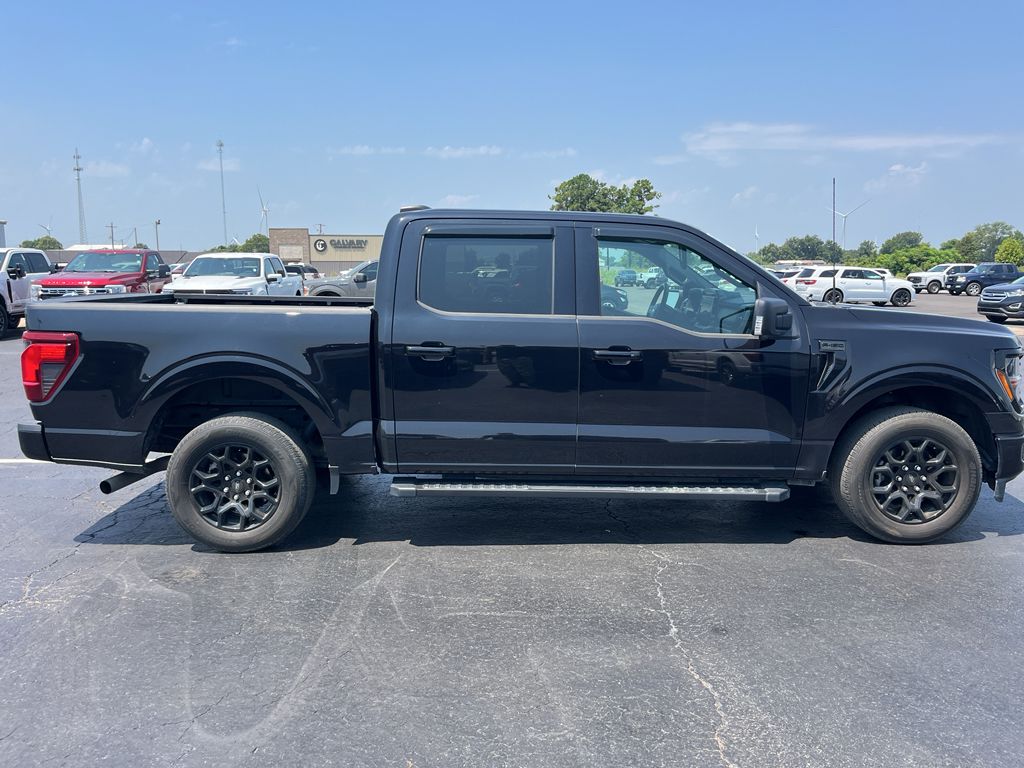 2024 Ford F-150 XLT photo 4