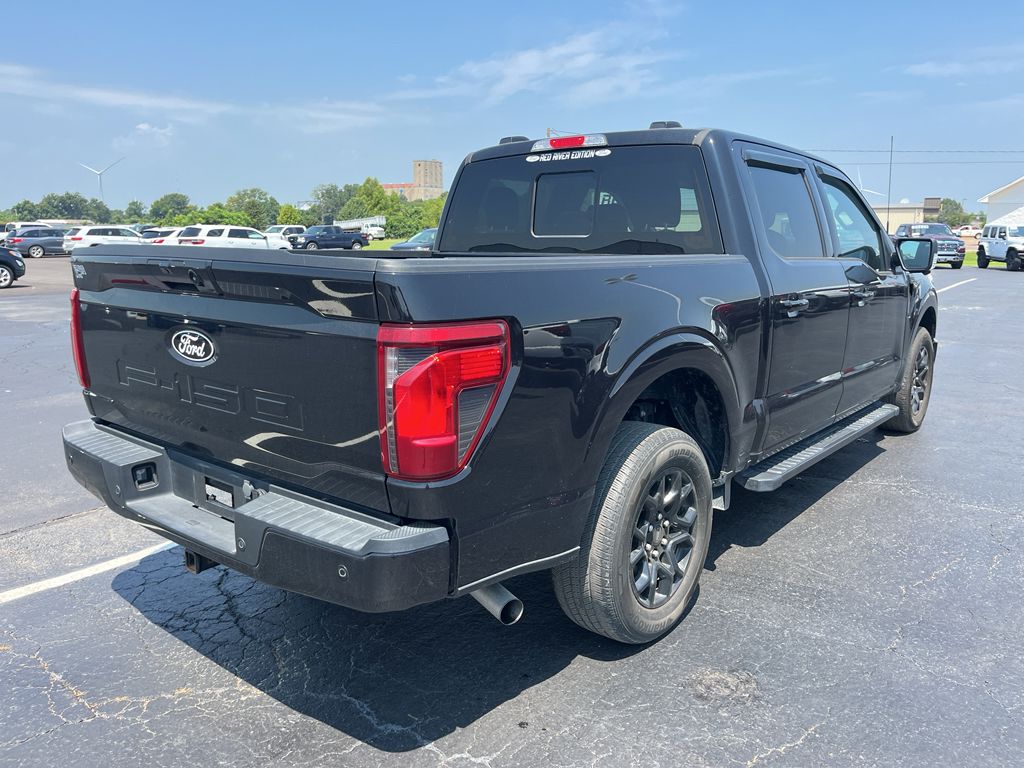 2024 Ford F-150 XLT photo 5