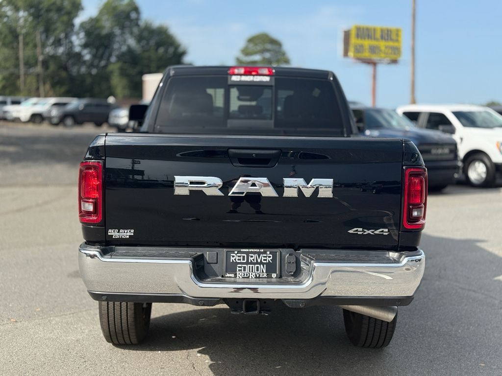 2025 Ram 2500 Tradesman photo 6