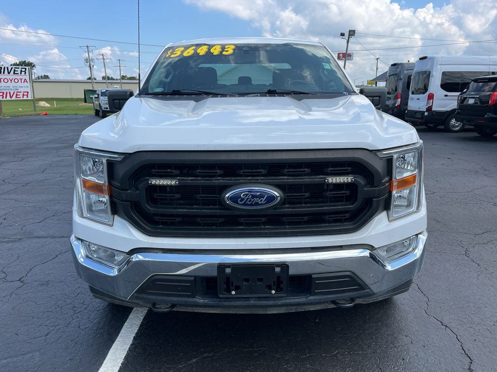 2022 Ford F-150 XL photo 2