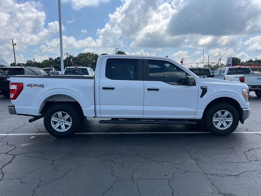 2022 Ford F-150 XL photo 4