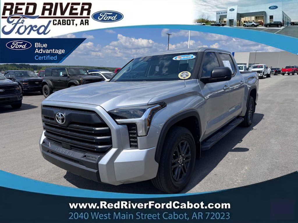 2024 Toyota Tundra SR5 photo 1
