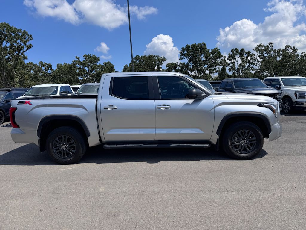 2024 Toyota Tundra SR5 photo 4