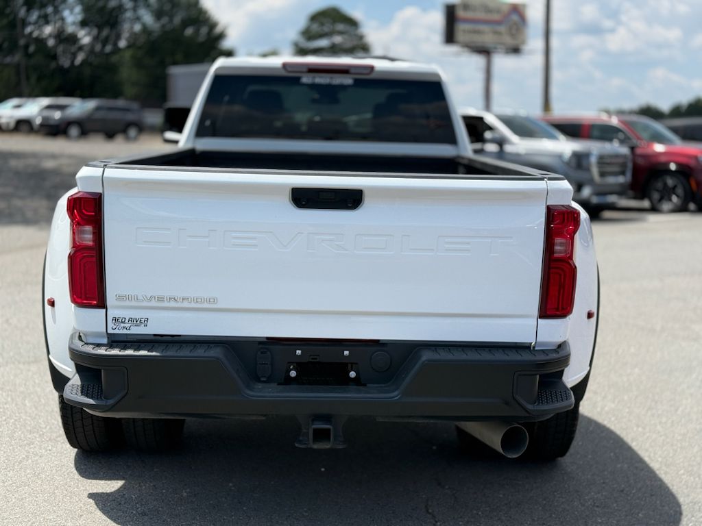 2026 Chevrolet Silverado Work Truck photo 6