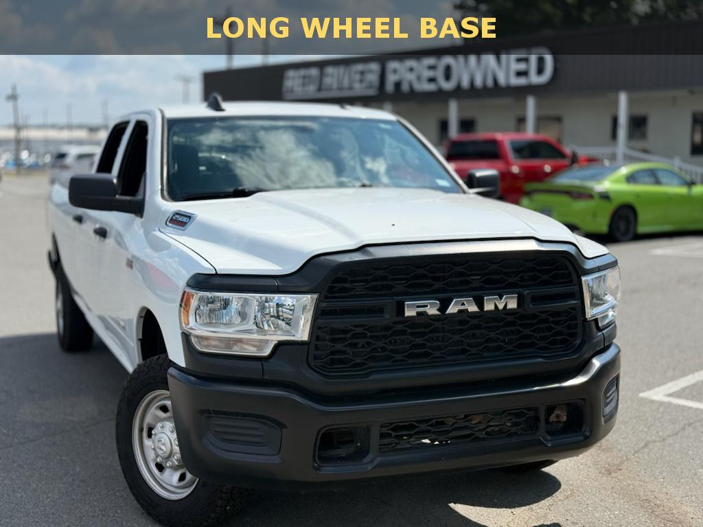 2022 Ram 2500 Tradesman photo 2