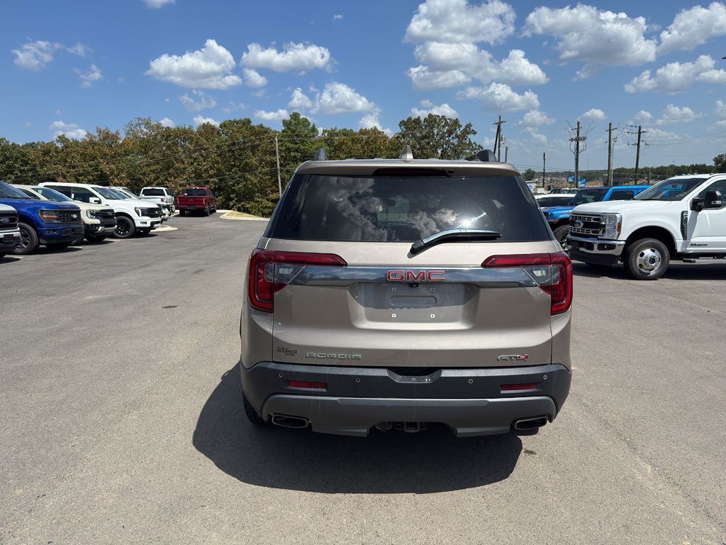 2022 GMC Acadia AT4 photo 6