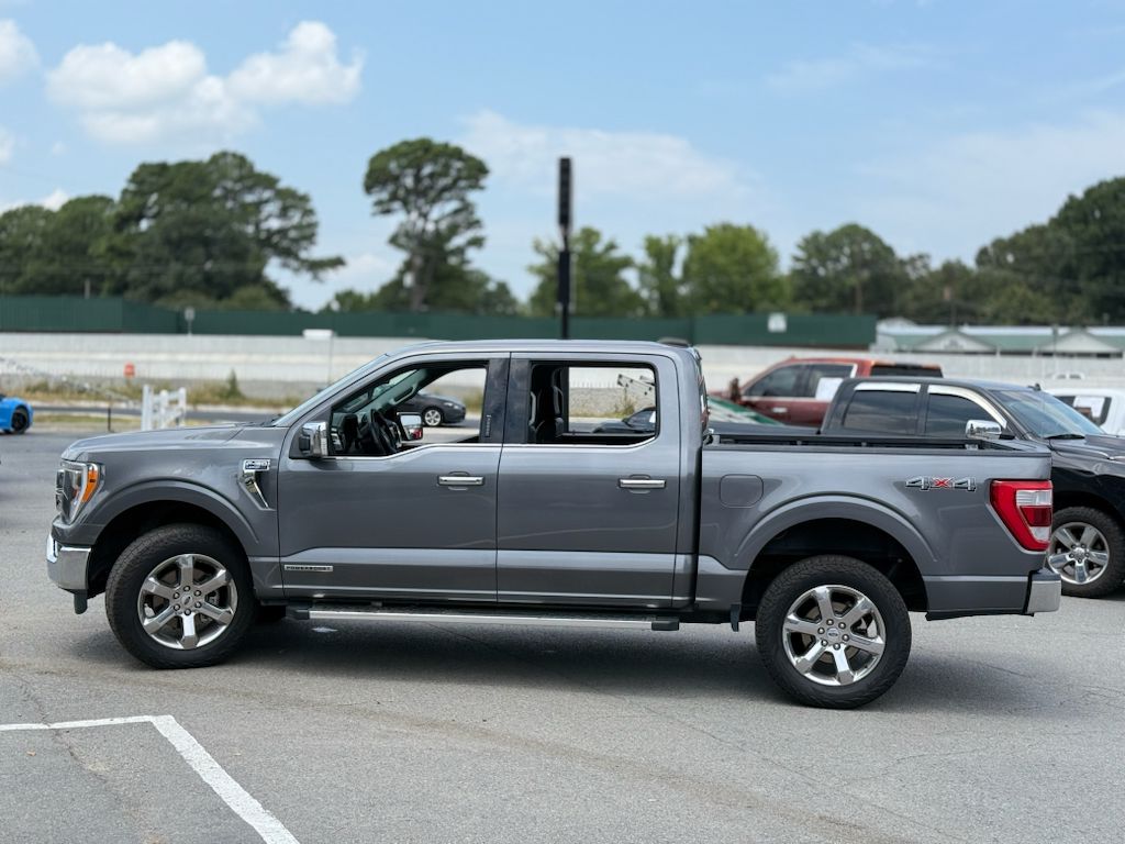 2023 Ford F-150 LARIAT photo 4