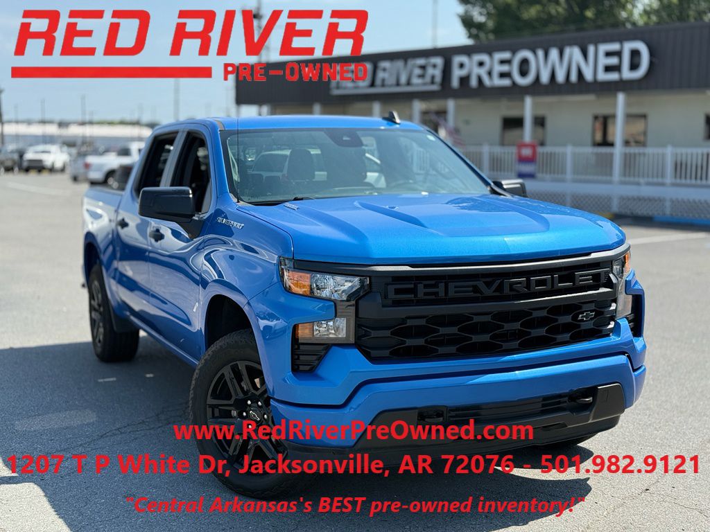 2025 Chevrolet Silverado Custom photo 1