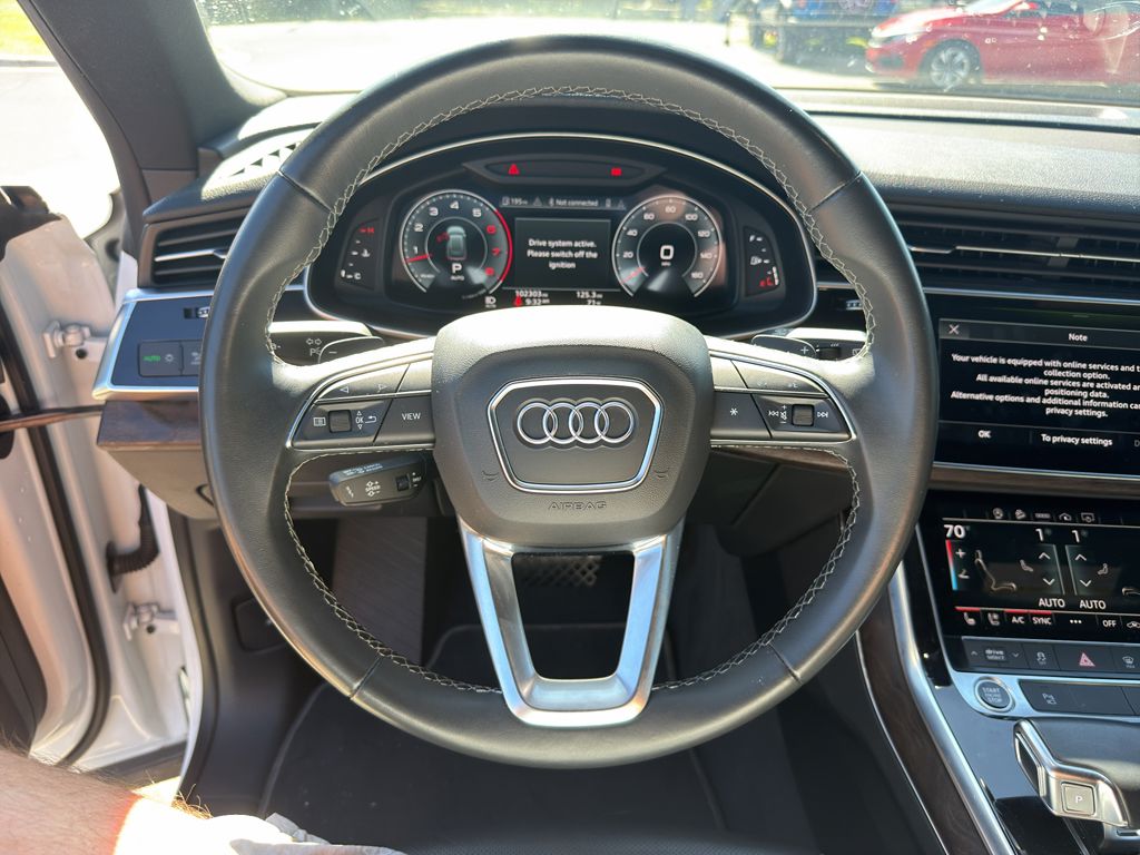 2022 Audi Q8 Premium Plus photo 6