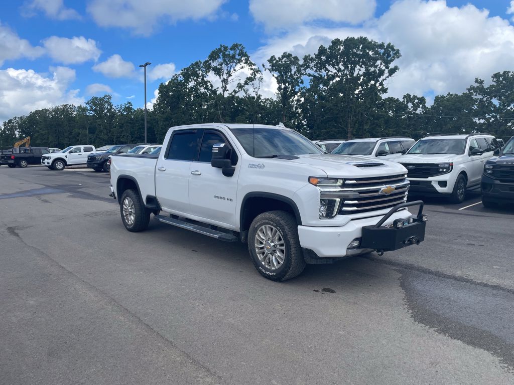 2022 Chevrolet Silverado High Country photo 4