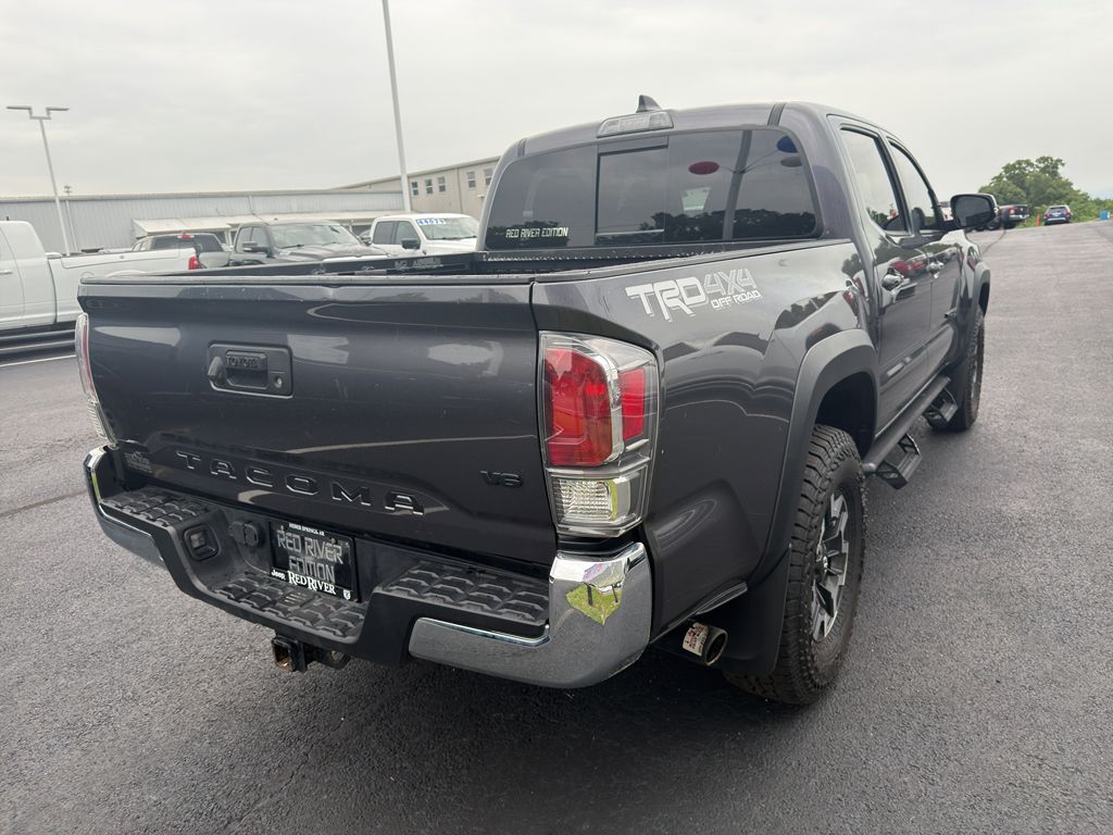 2022 Toyota Tacoma TRD Off Road photo 5