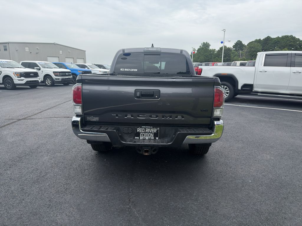 2022 Toyota Tacoma TRD Off Road photo 6