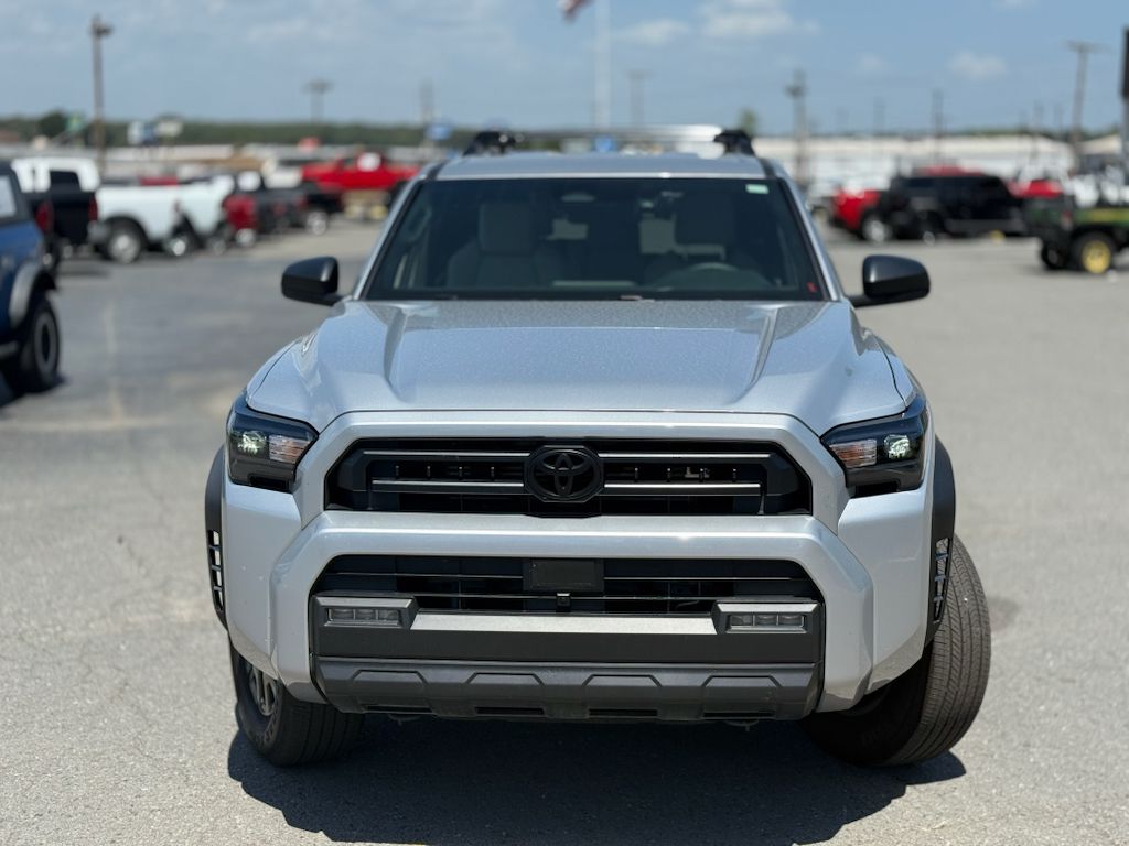 2025 Toyota 4Runner SR5 photo 2