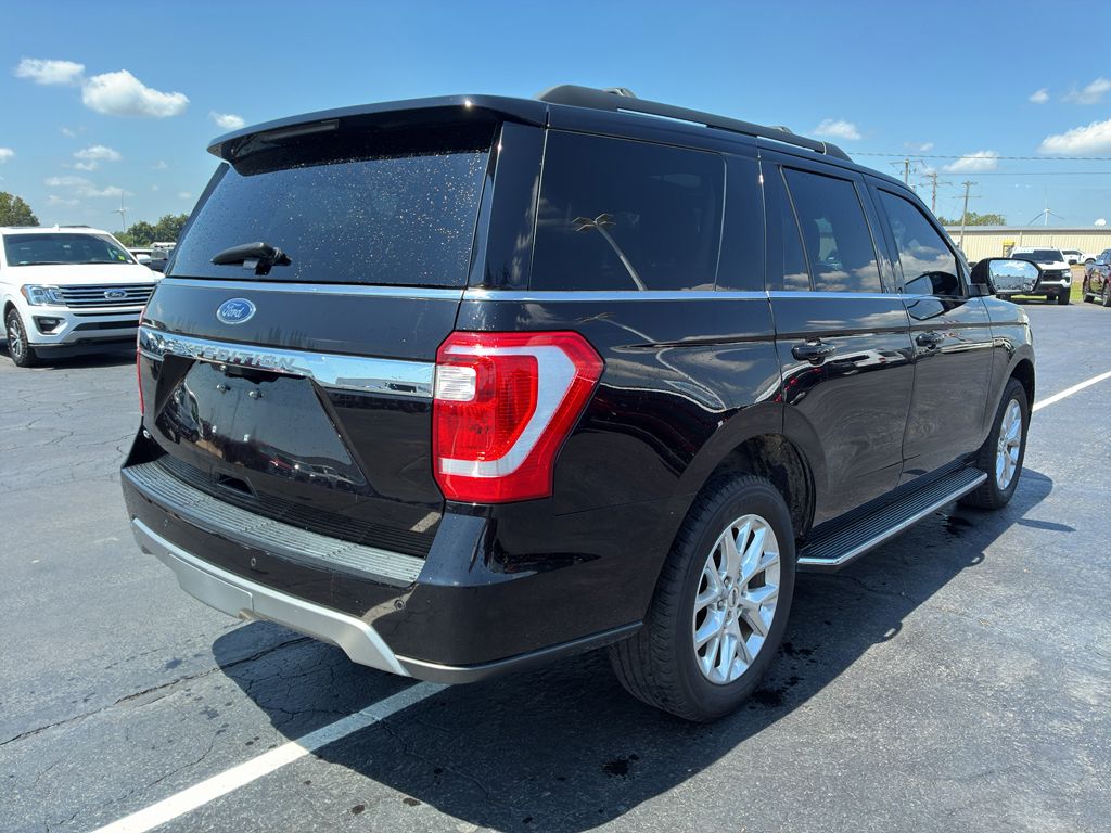 2021 Ford Expedition XLT photo 5