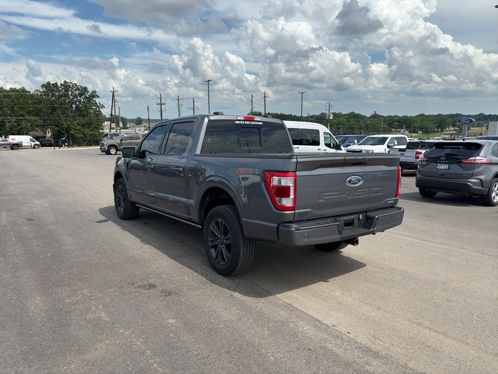 2023 Ford F-150 LARIAT photo 2