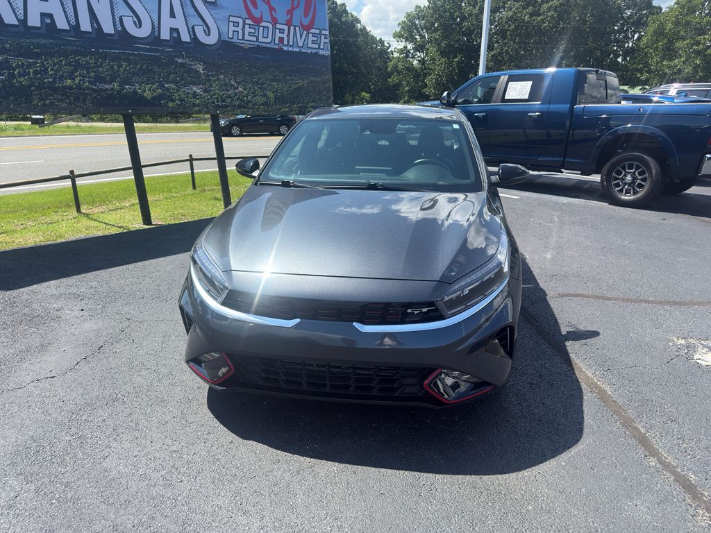 2024 Kia Forte GT photo 2