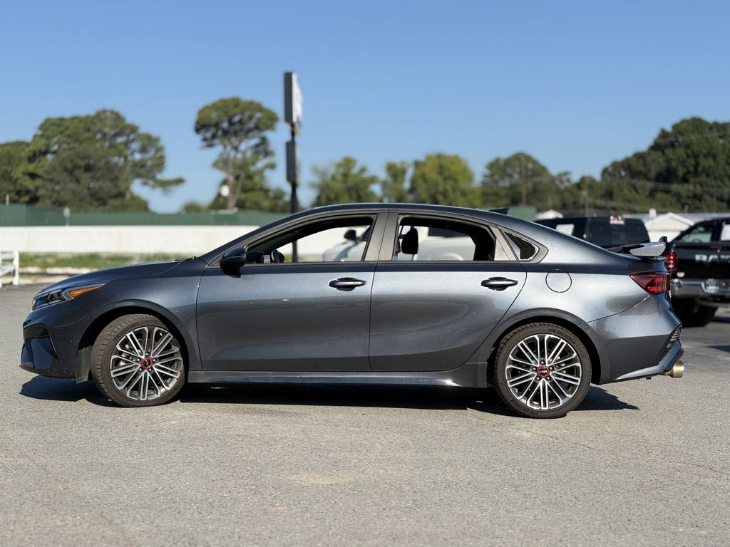 2024 Kia Forte GT photo 4