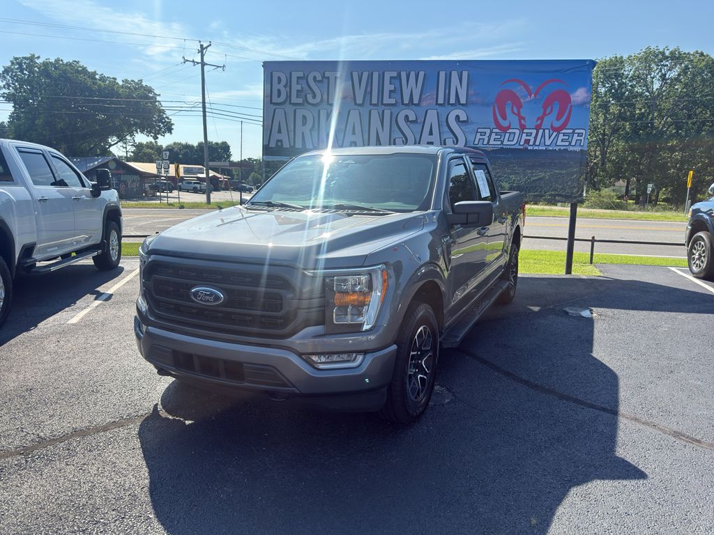 2022 Ford F-150 XLT photo 1
