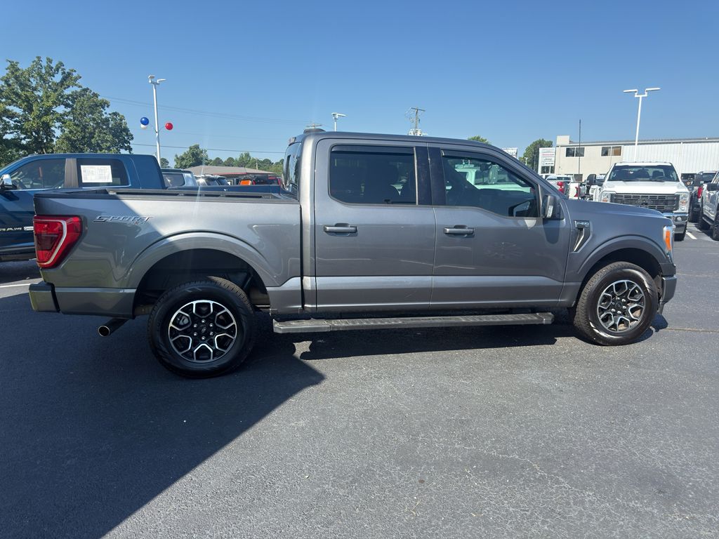 2022 Ford F-150 XLT photo 4