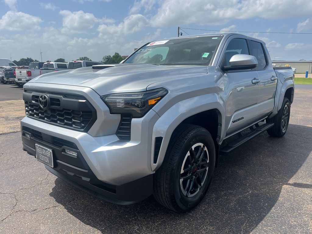 2024 Toyota Tacoma TRD Sport photo 1