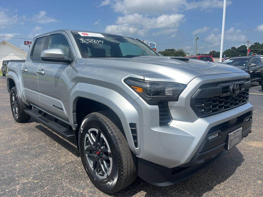 2024 Toyota Tacoma TRD Sport photo 3