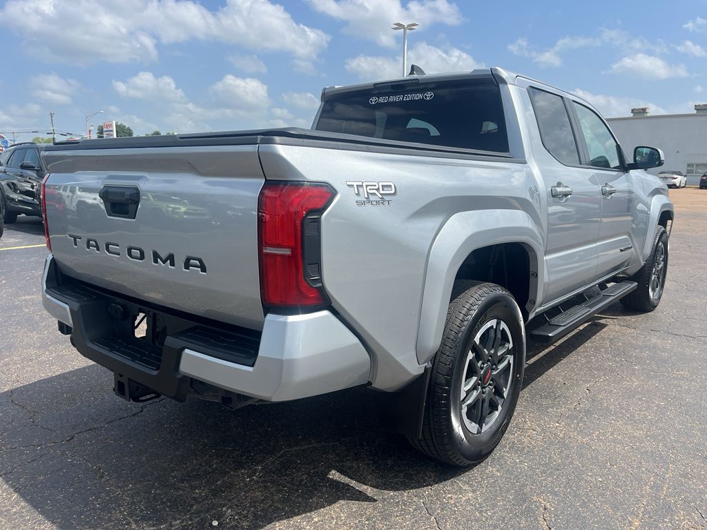 2024 Toyota Tacoma TRD Sport photo 5