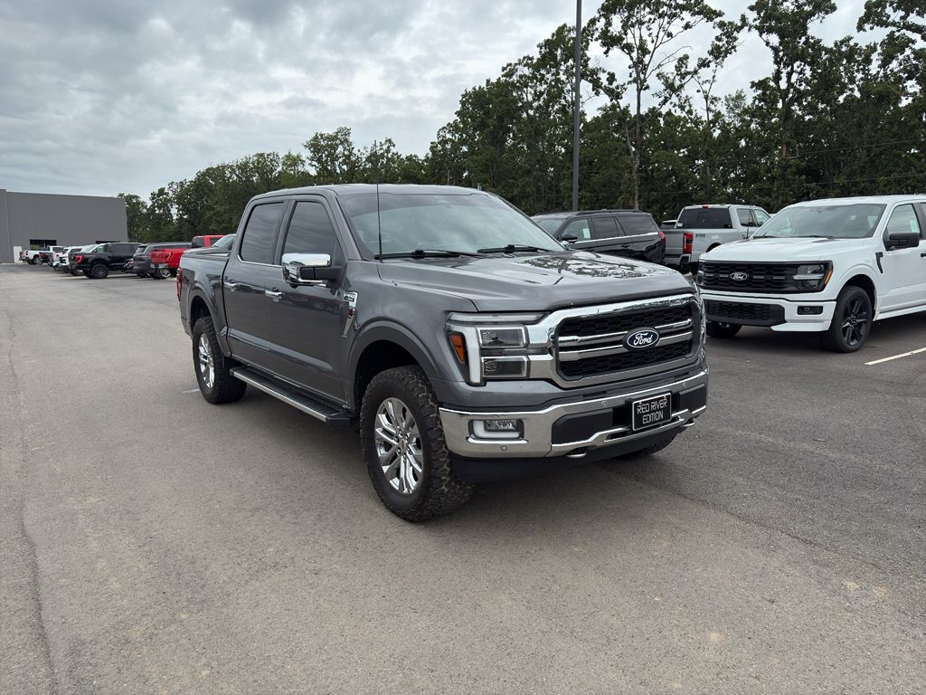 2024 Ford F-150 LARIAT photo 4