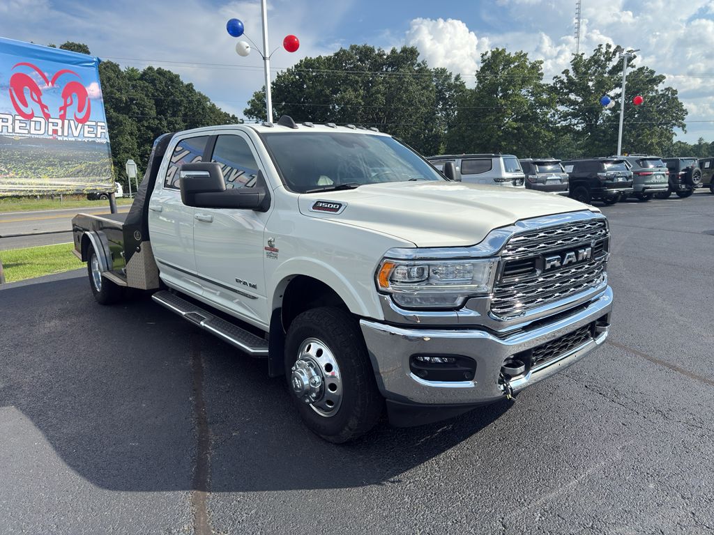 2023 Ram 3500 Chassis Limited photo 3