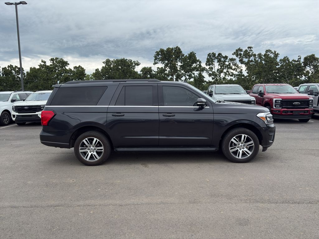 2024 Ford Expedition MAX XLT photo 5