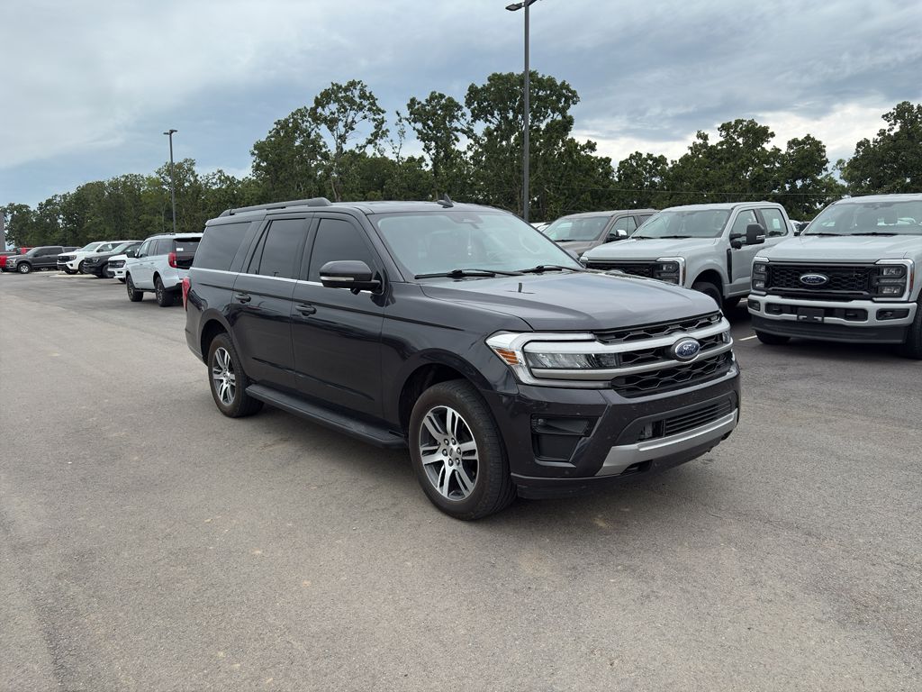2024 Ford Expedition MAX XLT photo 4