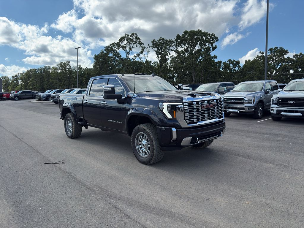 2024 GMC Sierra Denali photo 4