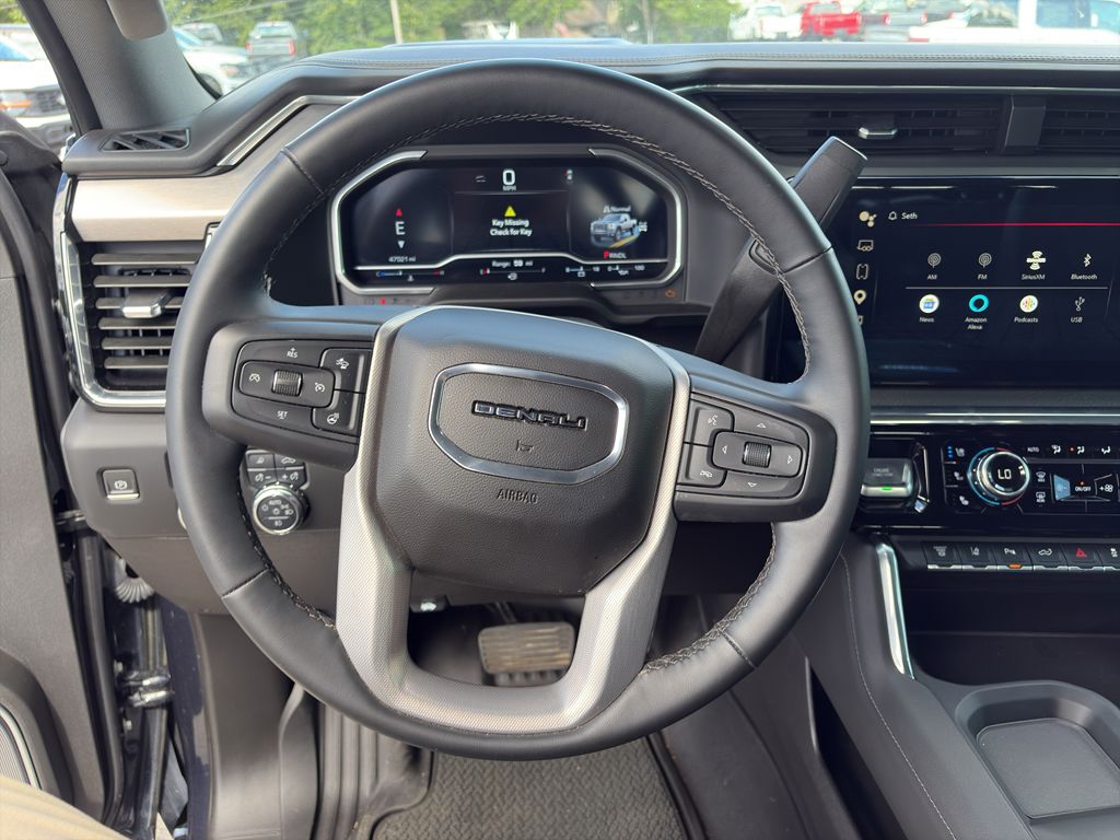 2024 GMC Sierra Denali photo 6