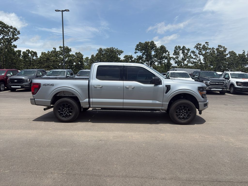2026 Ford F-150 XLT photo 5
