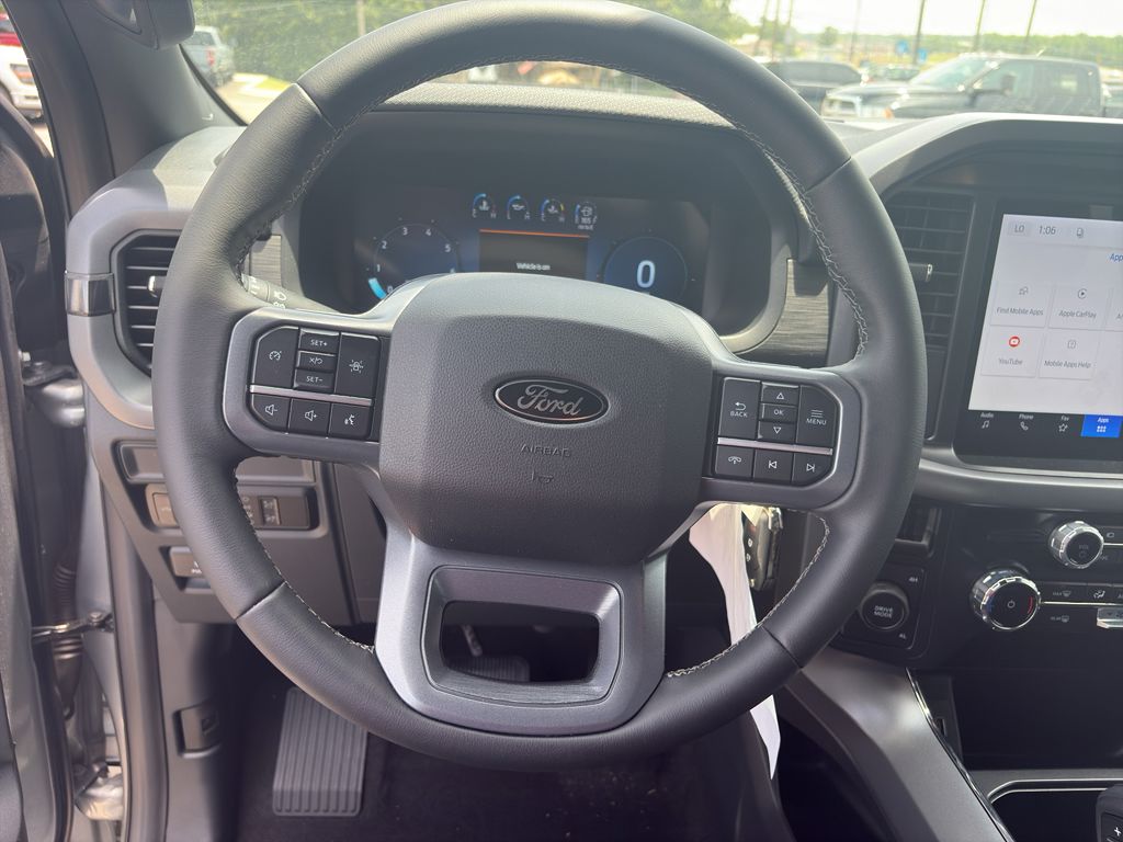 2026 Ford F-150 XLT photo 6