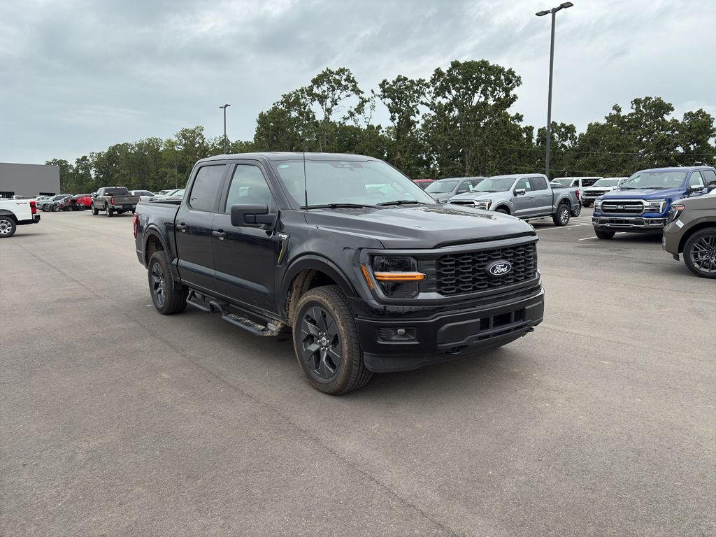 2025 Ford F-150 STX photo 4