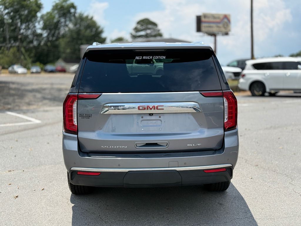 2021 GMC Yukon XL SLT photo 6
