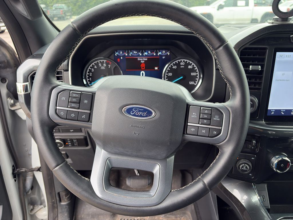 2023 Ford F-150 XLT photo 6