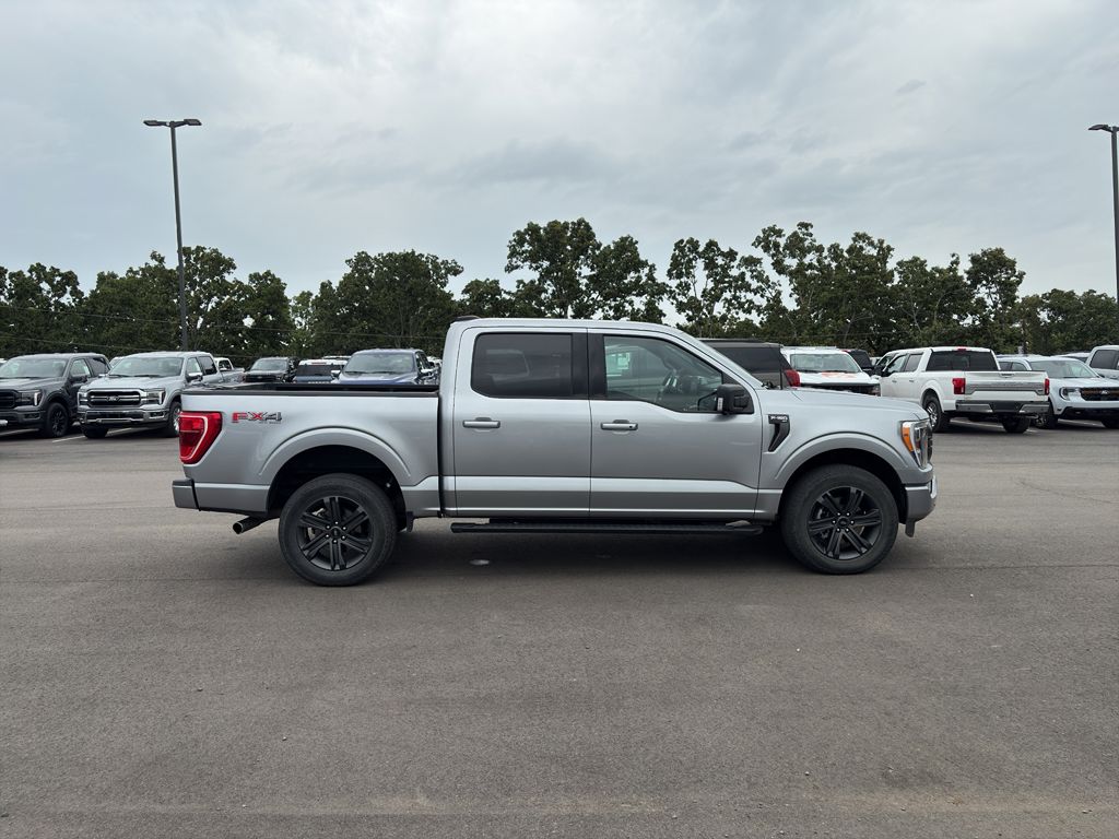 2023 Ford F-150 XLT photo 5