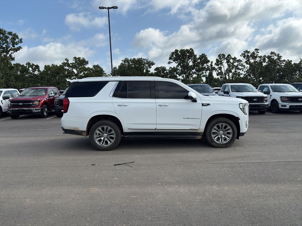 2021 GMC Yukon Denali photo 5