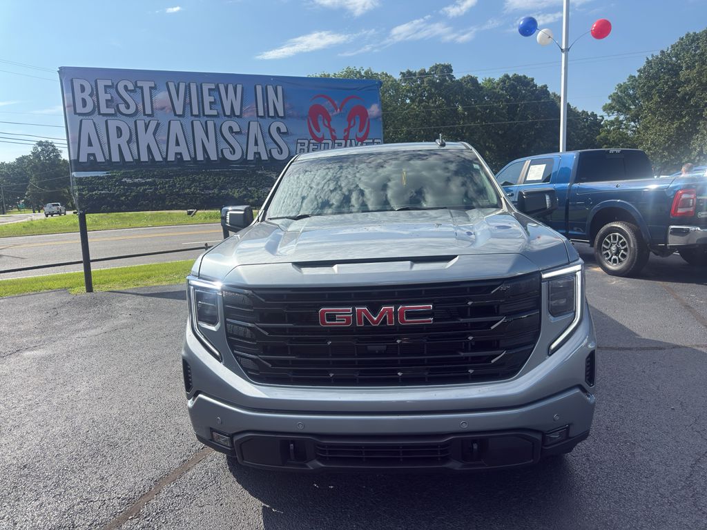 2026 GMC Sierra Elevation photo 2