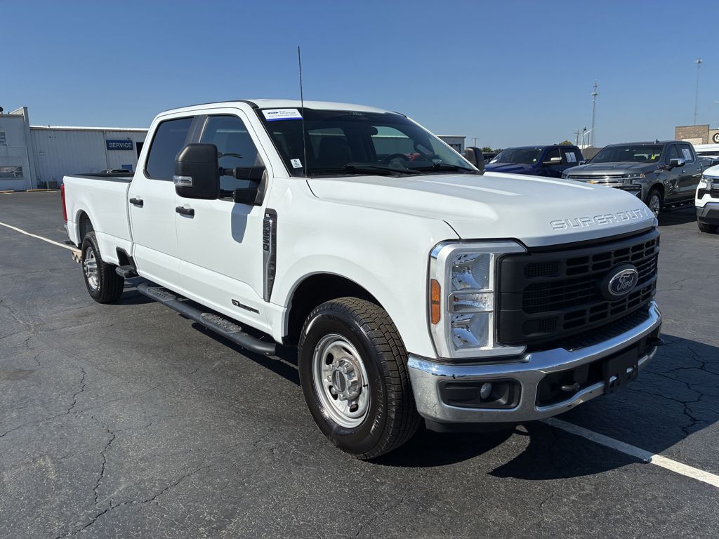 2024 Ford F-350 XL photo 3